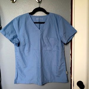 Medelita classic scrub top